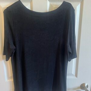 Chicos Wrinkle Free Black Top Traveler Fabric